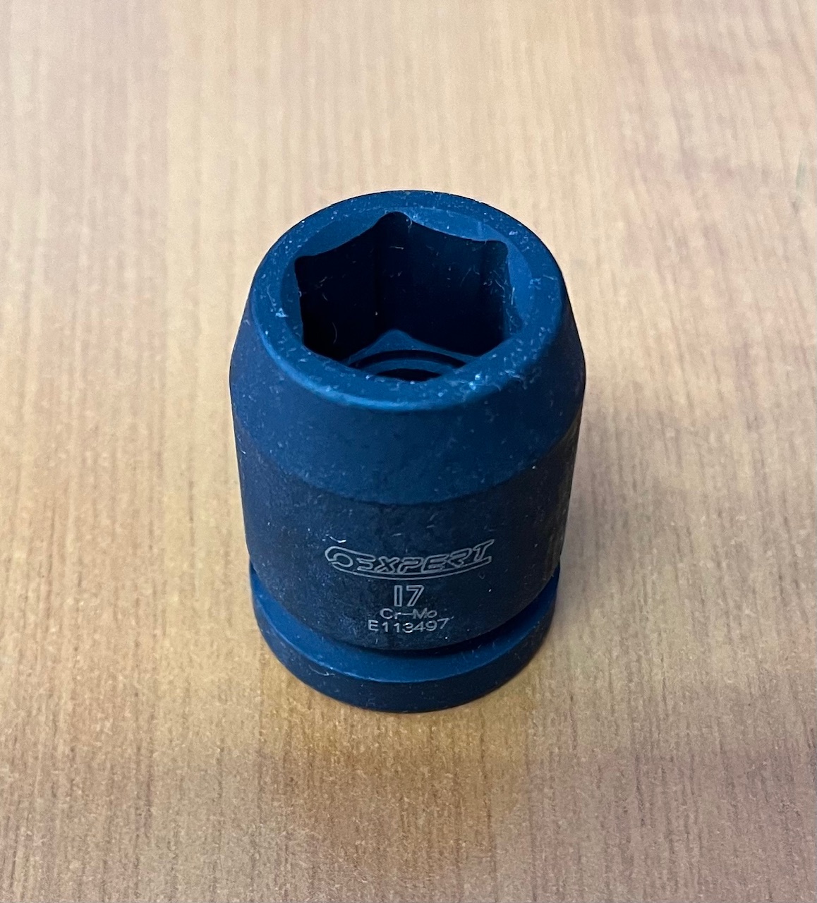 TONA EXPERT Hlavice 1/2" 6hranná metrická 17mm, kovaná, E113497