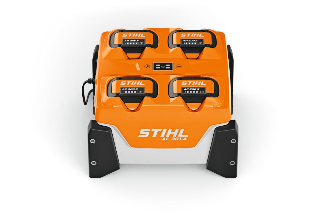 Stihl Rychlonabíječka AL 301-4 pro více akumulátorů