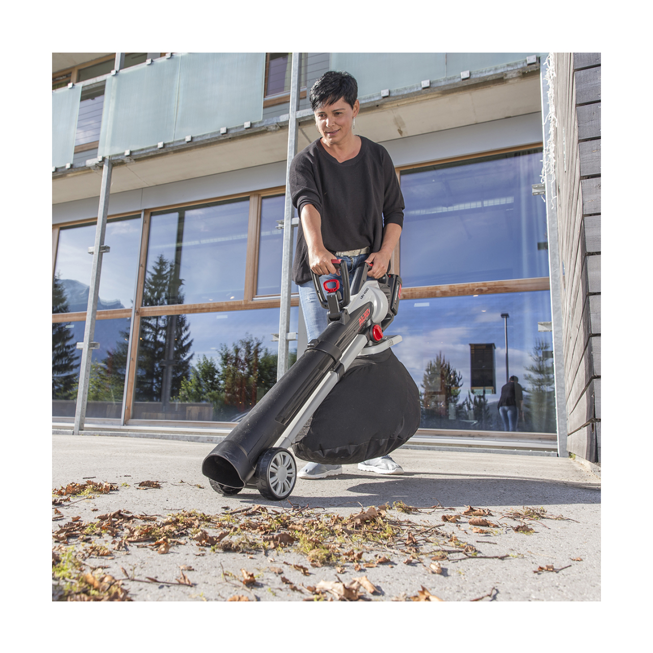 AL-KO LBV 4090 Li 36V, akumulátorový vysavač, 113662