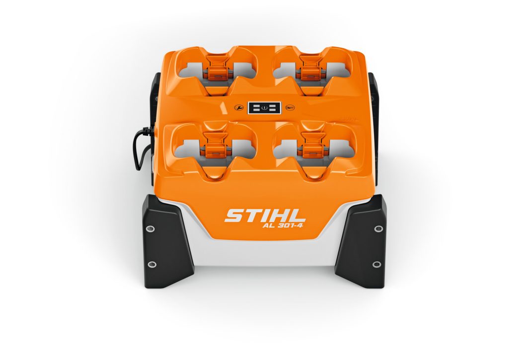 Stihl Rychlonabíječka AL 301-4 pro více akumulátorů 