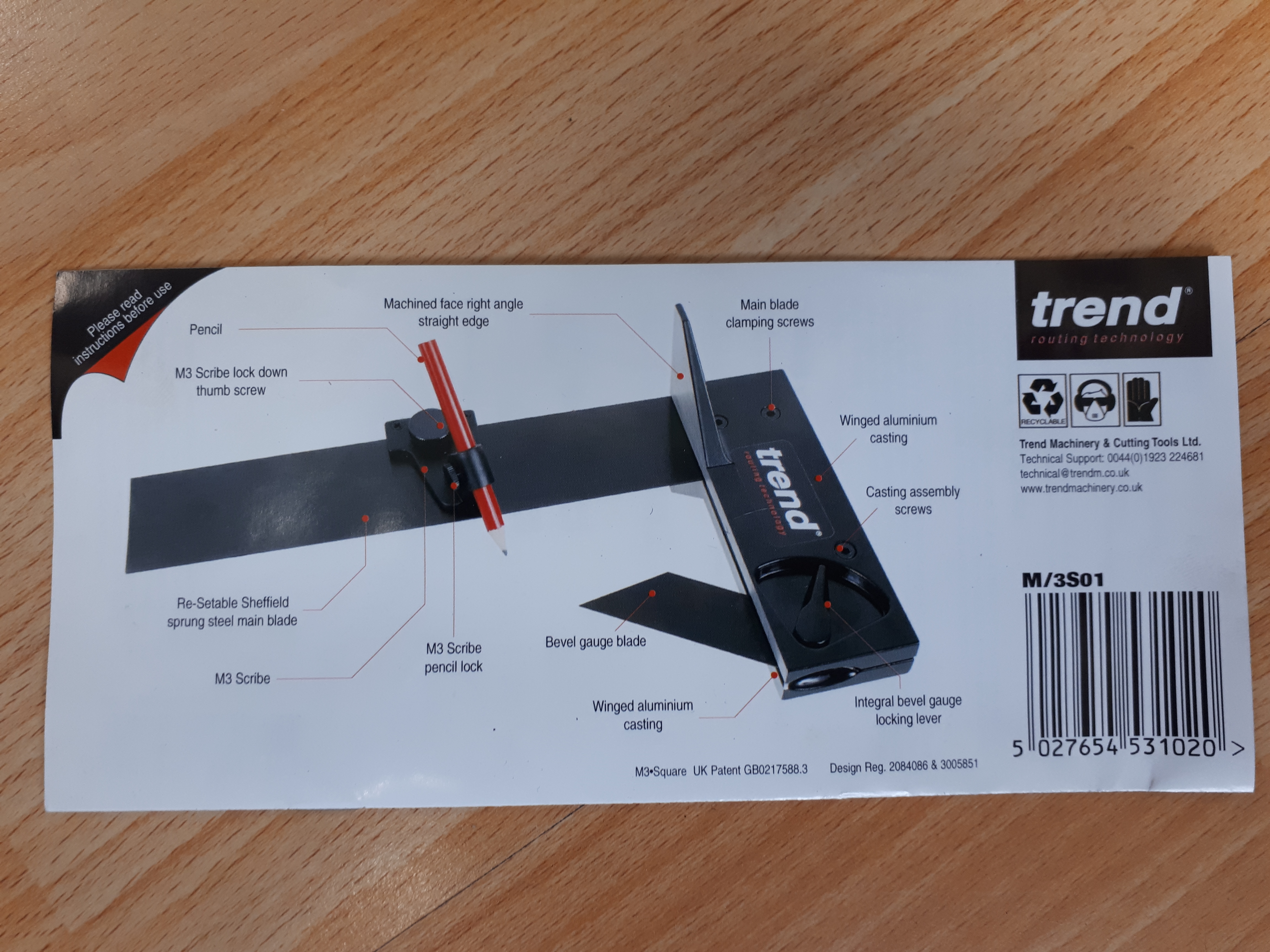 Trojrozměrné pravítko s rýsovadlem M3, Trend, 102-M/3S01